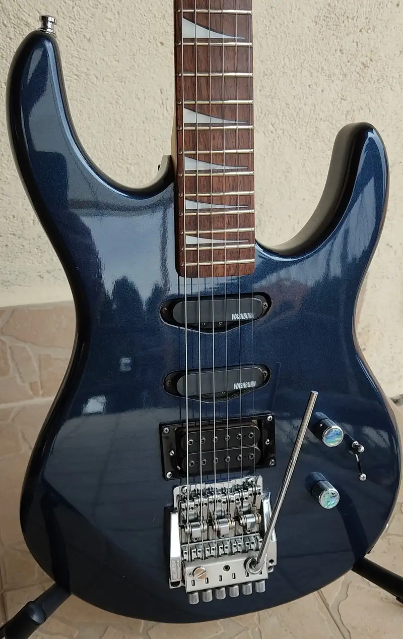 Washburn G5V custom Japan Elektromos gitár 310000 HUF eladó GS Fanatic