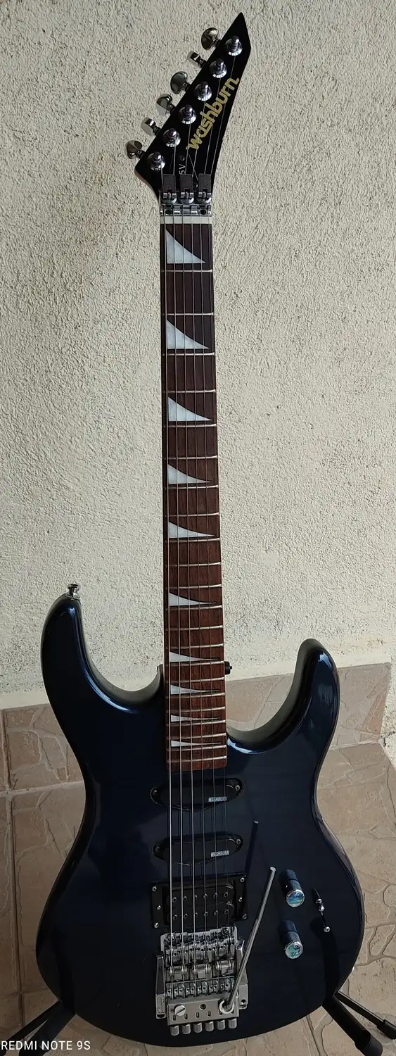Washburn G5V custom Japan Elektromos gitár 310000 HUF eladó GS Fanatic