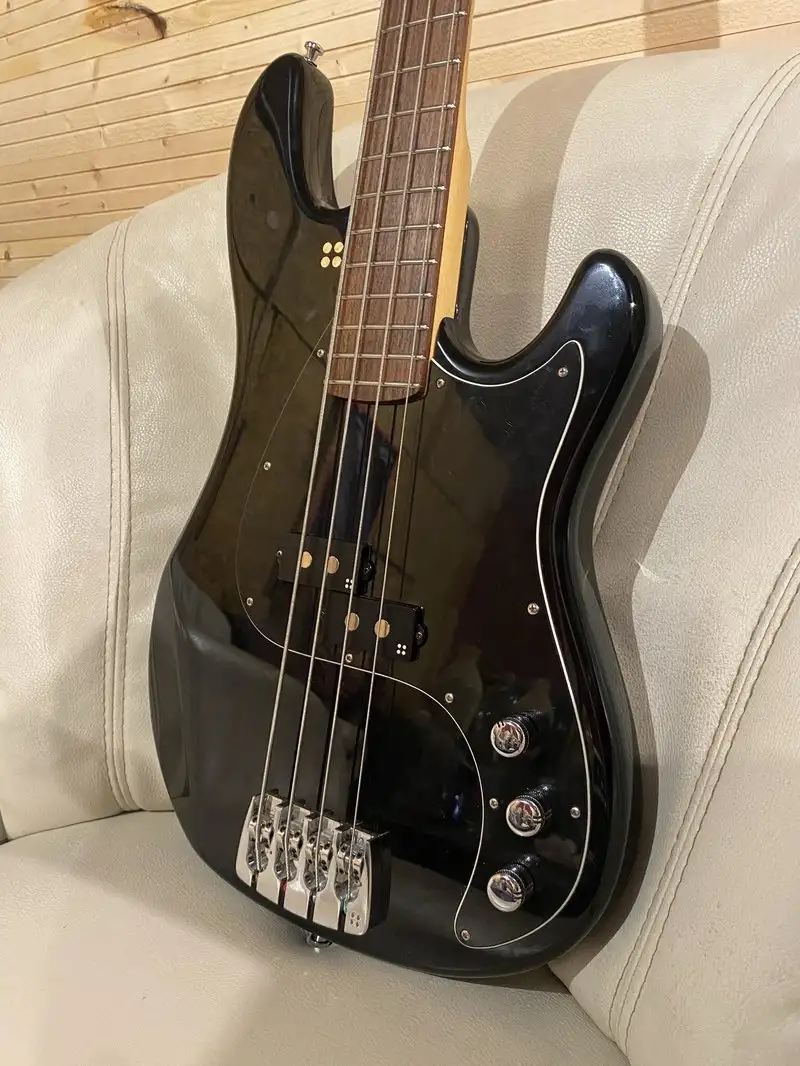 Sandberg Electra II VS4 Bass guitar