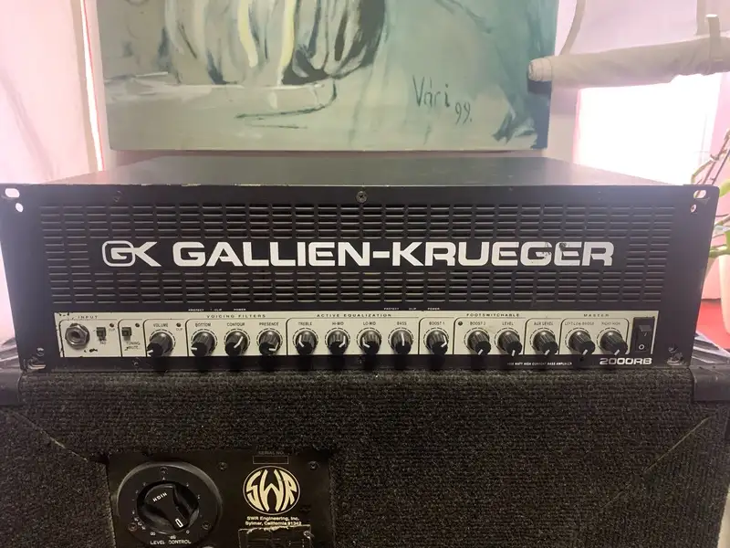 GK Gallien Krueger 2000RB + 2 x SWR Goliath II 4x10 Bass amplifier head and cabinet