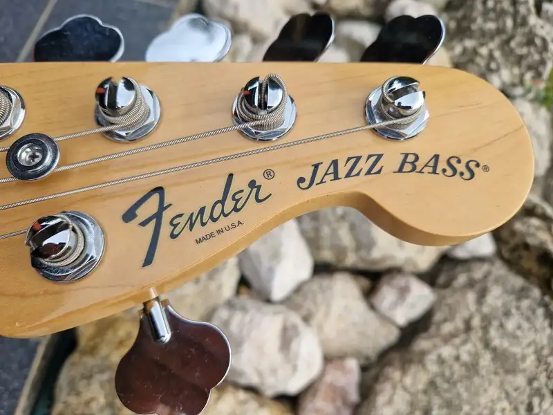 Fender Jazz Bass deluxe USA Basszusgitár