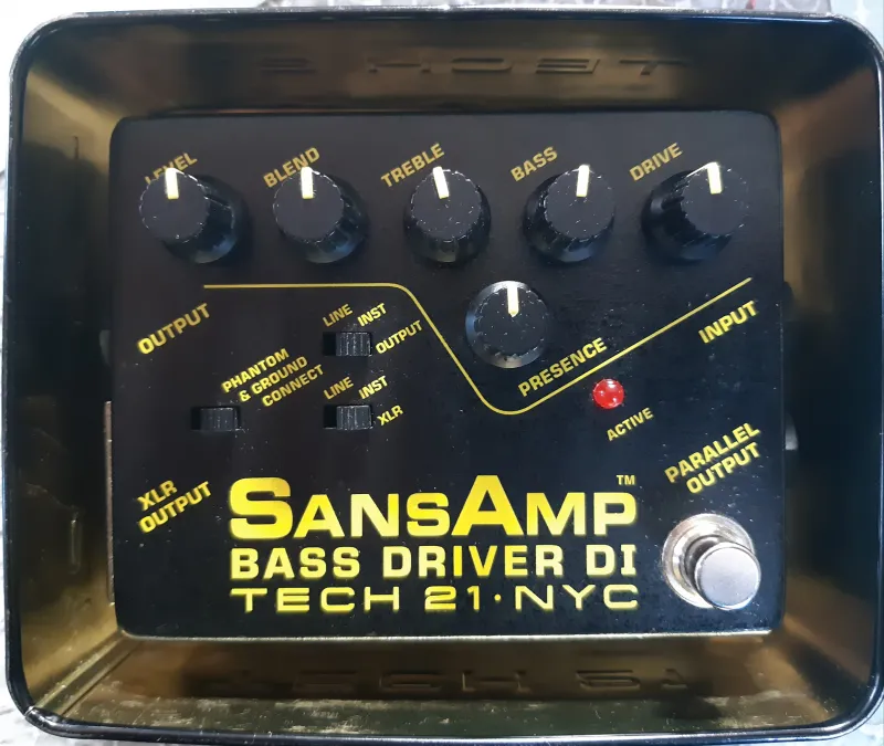 TECH 21 Sansamp bass driver DI Bass effect