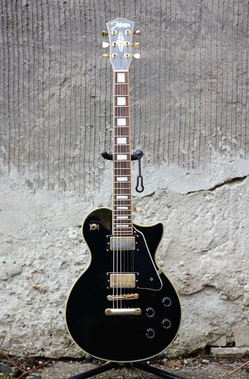 Johnson Solara Custom Les Paul Electric guitar