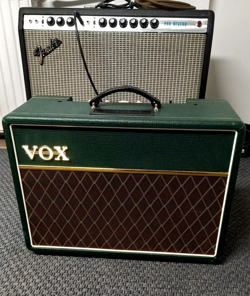 Vox AC10C1 Limited Edition British Racing Green Guitar combo amp