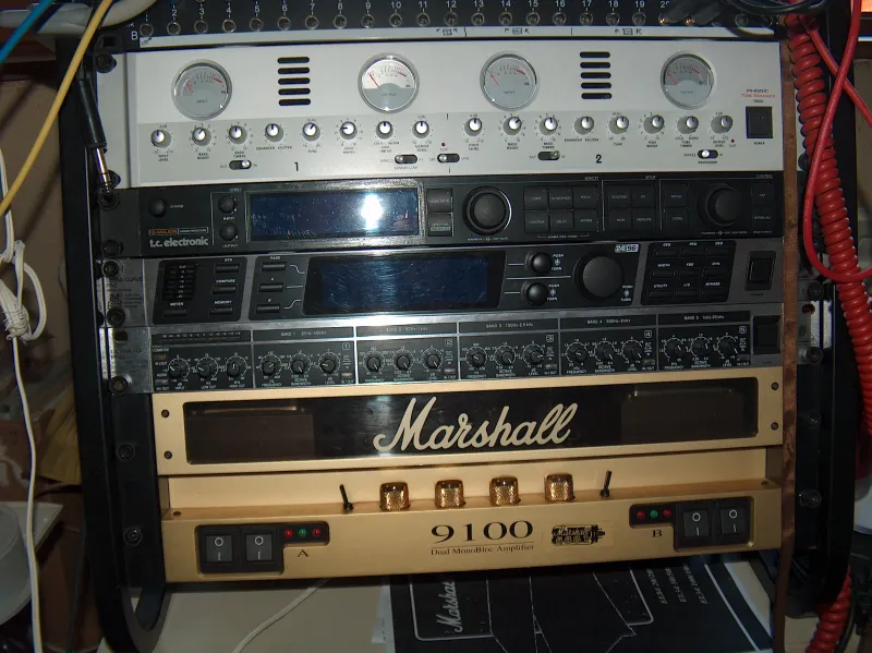 Marshall 9100 Végfok