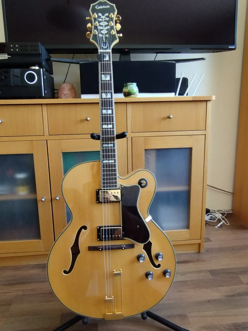 Epiphone Broadway Jazzgitár 280000 HUF eladó - GS Fanatic