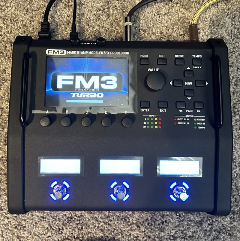 Fractal audio Fm3 Turbo Multieffekt