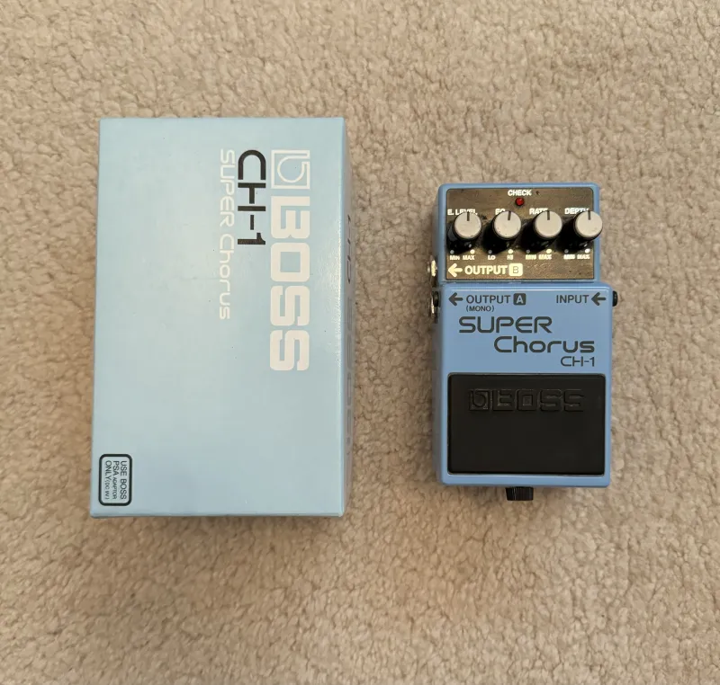 BOSS CH-1 Super Chorus Pedál