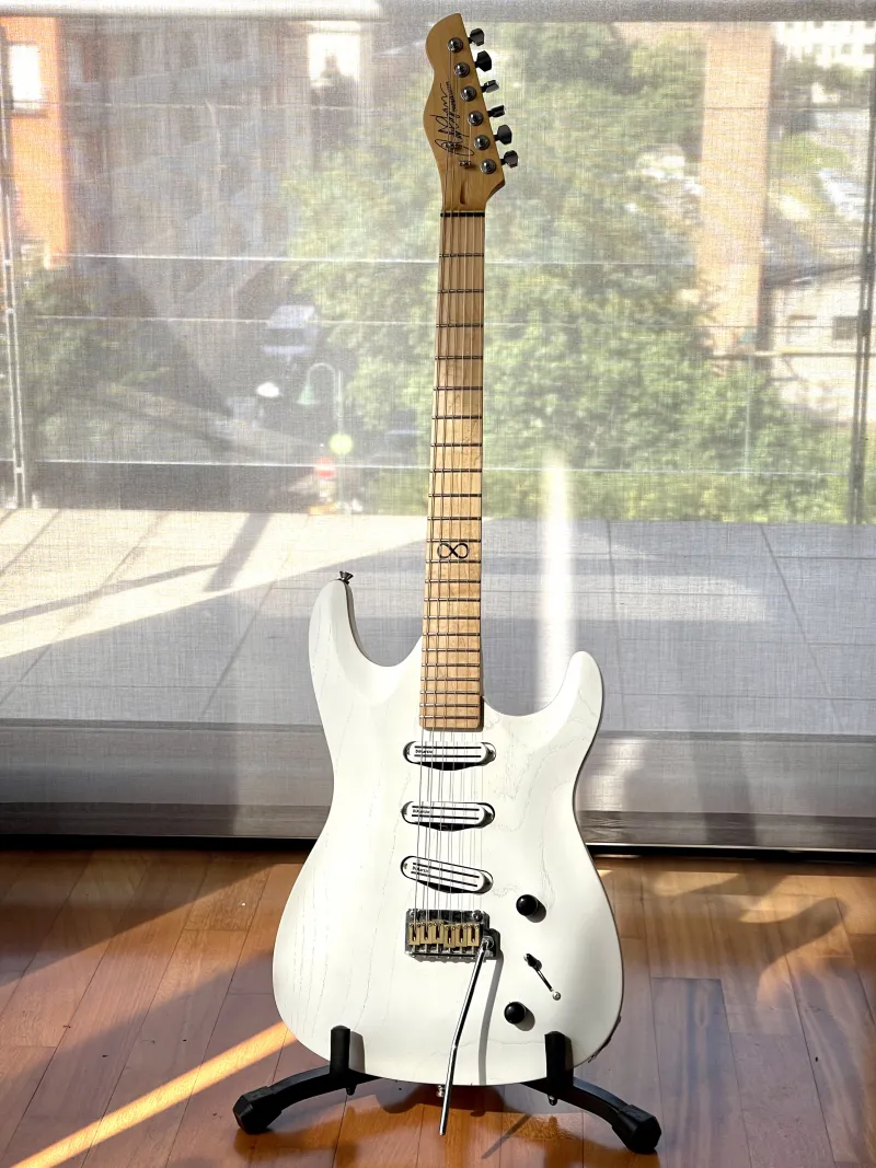 Chapman Guitars ML-1 Pro Traditional White Dove Elektromos gitár