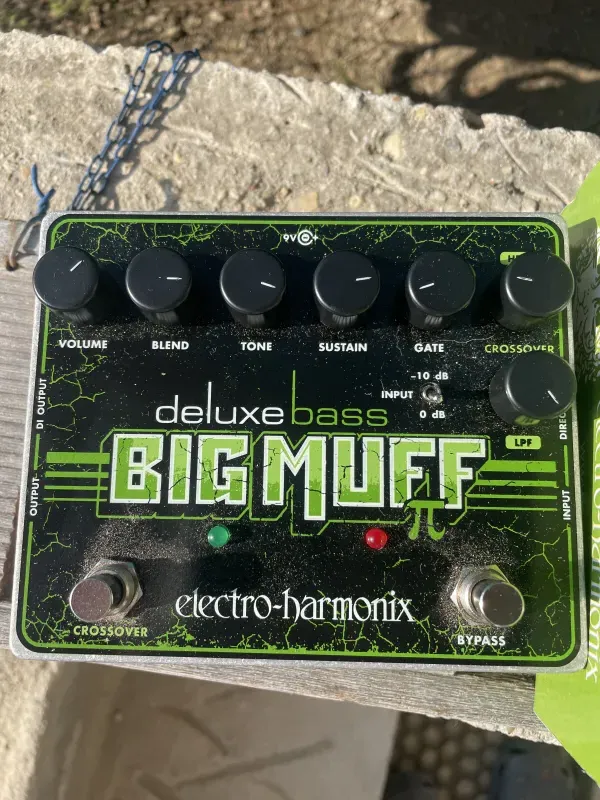 Elektro- Harmonix Big muff pi Basszus pedál