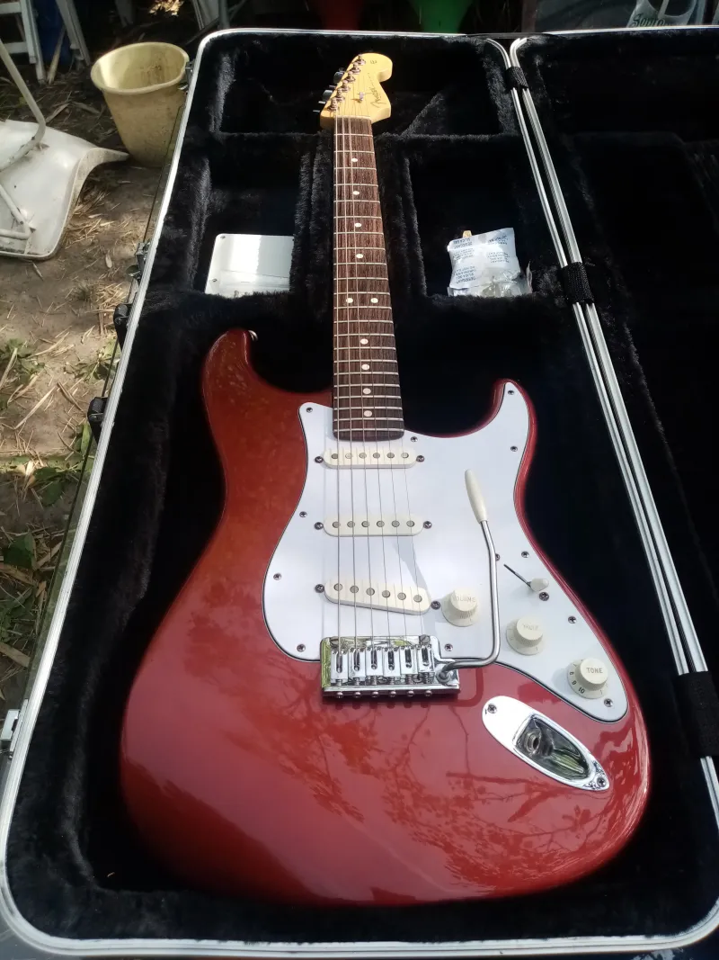 Fender American Standard Stratocaster Candy Cola Red Elektromos gitár