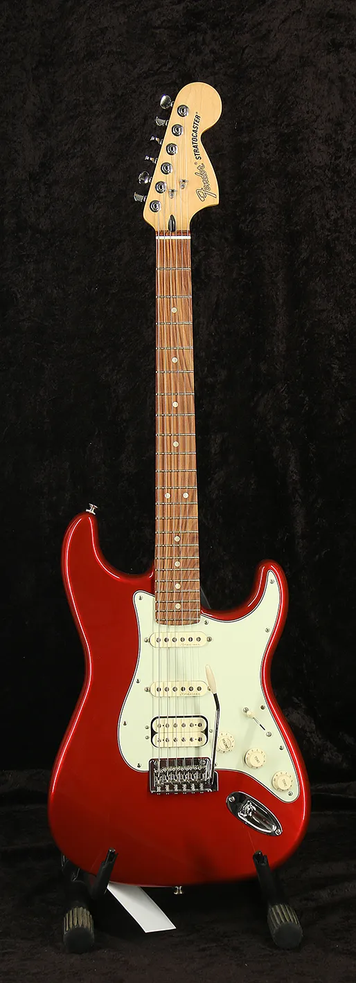 Fender Stratocaster Deluxe HSS PF SE MIM 2018 Elektromos gitár