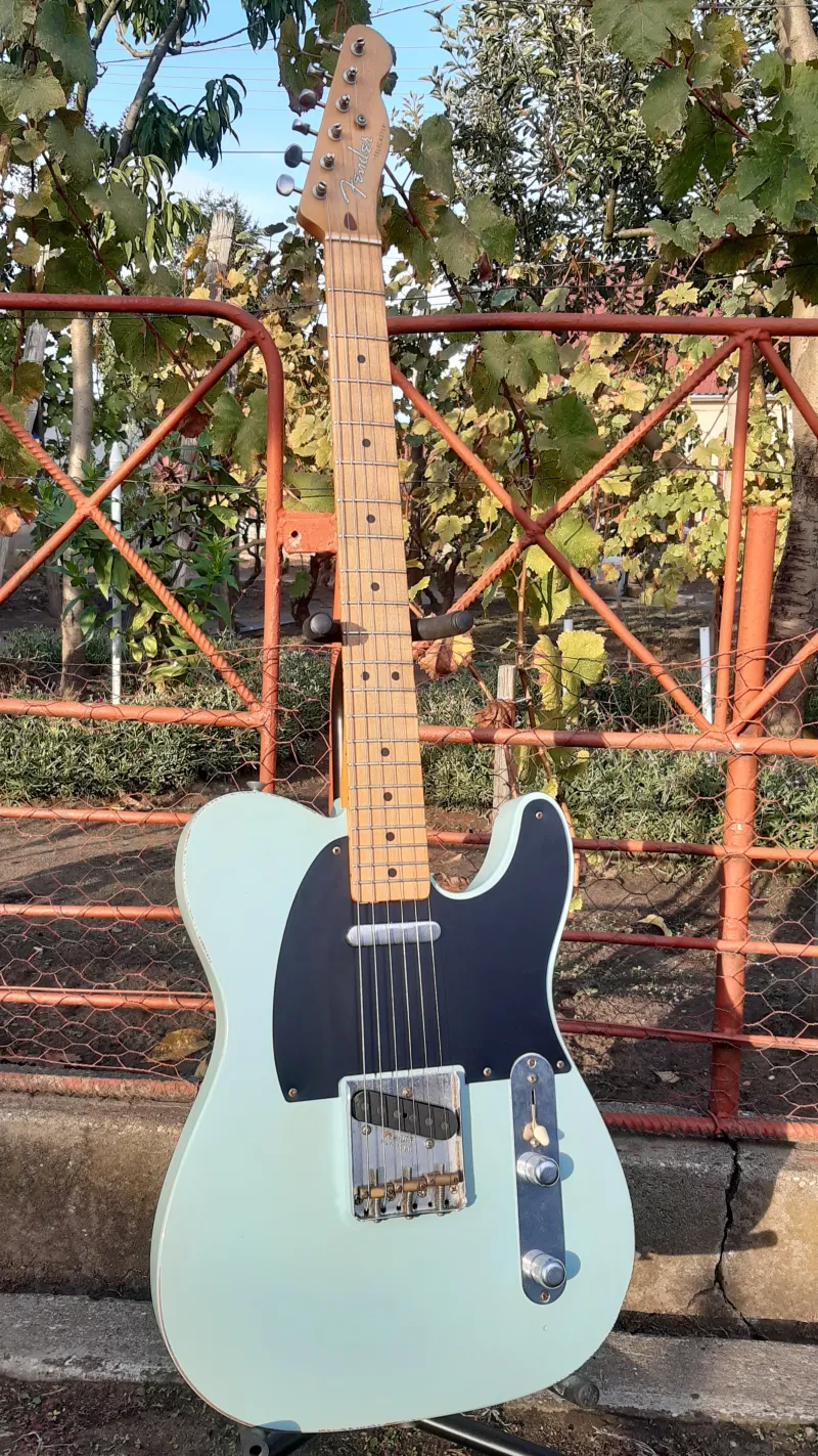 Fender Telecaster Vintera 50s Road Worn Limited Edition Elektromos gitár