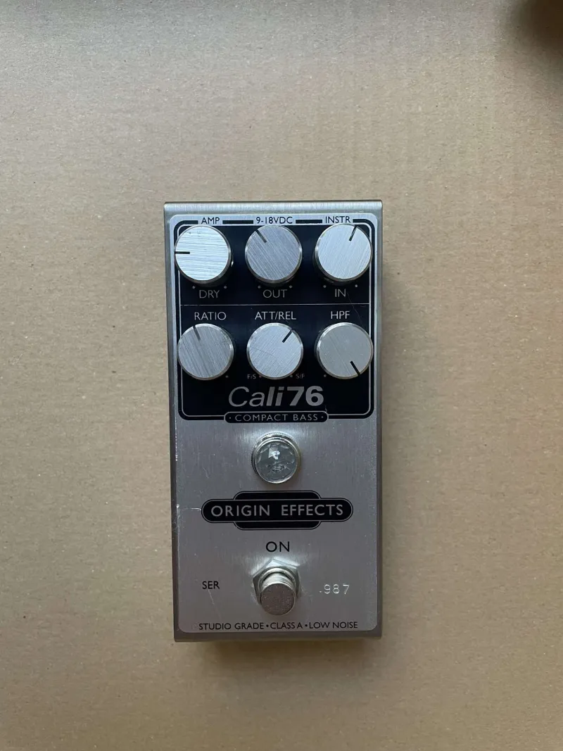 Origin Effects Cali76 Compact Bass Compressor Compressor