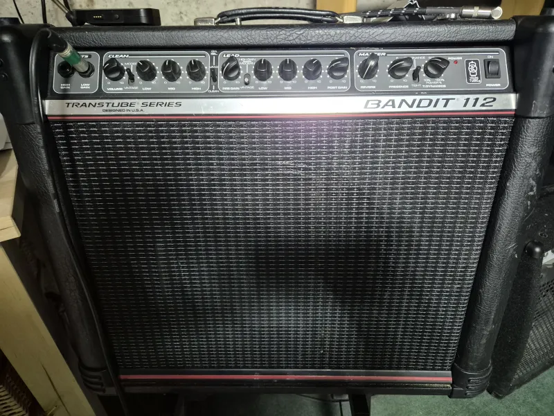 Peavey Bandit 112 Red stripe Gitárkombó