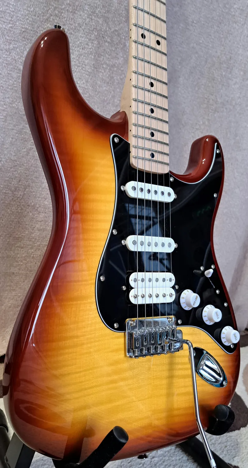 Squier Affinity FMT HSS Elektromos gitár