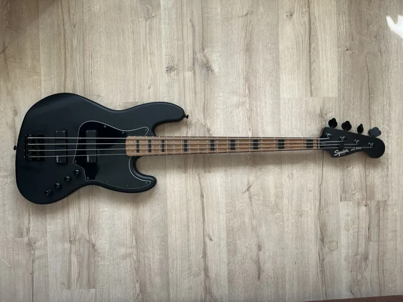 Squier Contemporary Active Jazz Bass HH Flat Black Basszusgitár