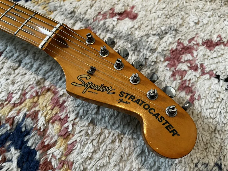 Squier SQ - Stratocaster 1984 Elektromos gitár