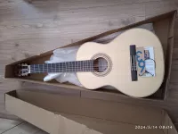 - La Mancha Rubi S63 Klasszikus gitár - ncsapko [Ma, 08:51]