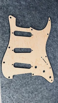 - Stratocaster koptató Picguard - Perczel Péter [Today, 2:38 pm]