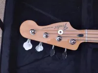 Fender Precision Basszusgitár