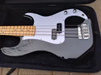 Fender Precision Basszusgitár