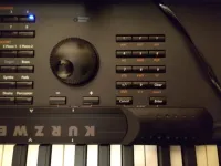 KURZWEIL PC3K8 Synthesizer - Sandoz [June 1, 2024, 2:52 pm]