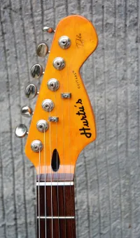 Egyedi készítésű Stratocaster Electric guitar