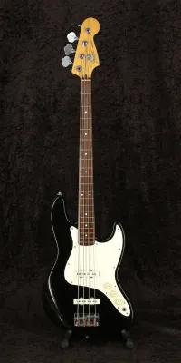 Fender Jazz Bass 1984 Basgitara - Vintage52 Hangszerbolt és szerviz [February 24, 2024, 5:56 pm]