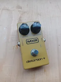 MXR Distortion + vintage Distrotion