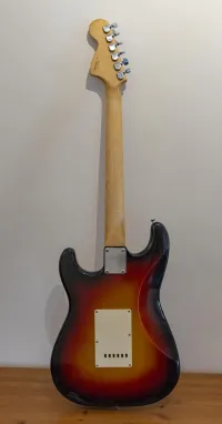 Squier Standard Stratocaster Elektromos gitár