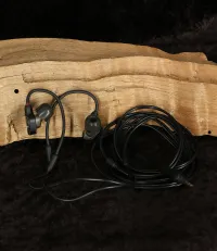 Audio-Technica ATH-E50 Monitor de oído - Vintage52 Hangszerbolt és szerviz [June 10, 2024, 2:33 pm]