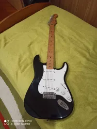 Fender Stratocaster Elektrická gitara - Binó Tibor [June 3, 2024, 12:18 pm]