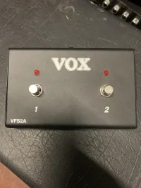 Vox VFSA2A LED-es kétgombos lábkapcsoló Lábkapcsoló