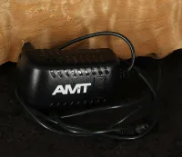 AMT Electronics DC 9V 1,5A táp