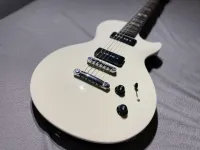Egyedi készítésű Gitison Les Paul P90 Elektromos gitár - Gitarfan98 [2024.06.18. 13:25]