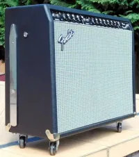 Fender Twin Reverb 1981 Guitar combo amp - Sivi28 [Today, 4:37 pm]