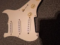 Squier Japán Stratocaster