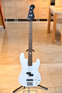 No name Marlin Sidewinder PJ Precision Bass