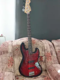 Squier Jazz Bass Standard Basszusgitár