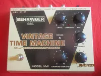 Behringer VM1 Vintage Time Machine Effect pedal - Zenemánia [April 27, 2024, 10:09 am]