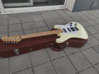 Fender Stratocaster Standard Elektrická gitara - Admirális Generális [May 13, 2024, 1:48 pm]