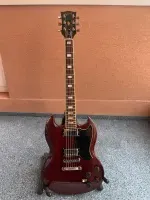 Gibson SG Electric guitar - Dzsúdasz Priszt [April 12, 2024, 2:17 pm]