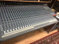 Soundcraft Spirit 32 Mixážny pult - Vedres Joe [June 22, 2024, 7:59 pm]