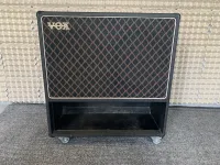Vox VR-212 Made in U.K. Vintage Guitar cabinet speaker - Drummerman [April 10, 2024, 4:24 pm]