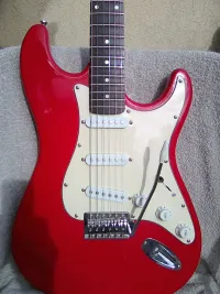 C.Aemon C.Aemon  Stratocaster  mintájú Elektrická gitara - Némedyné Bencze Ilona [May 13, 2024, 7:02 pm]