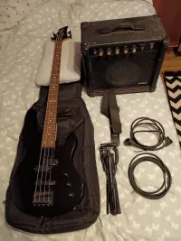 LTD B-50 Basszusgitár és komplett felszerelés Basszus szett - Ady12 [Tegnap, 21:21]