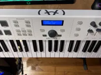 Arturia KeyLab 61 Essential MIDI billentyűzet - istvangyorkos [2024.04.23. 08:59]