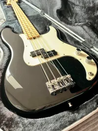 Fender Precision Bass 2003 Basszusgitár