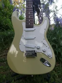 No name Stratocaster Electric guitar - Istenes József [June 3, 2024, 11:10 pm]